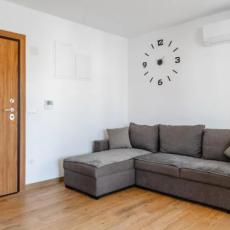 דירה Lacic ויר